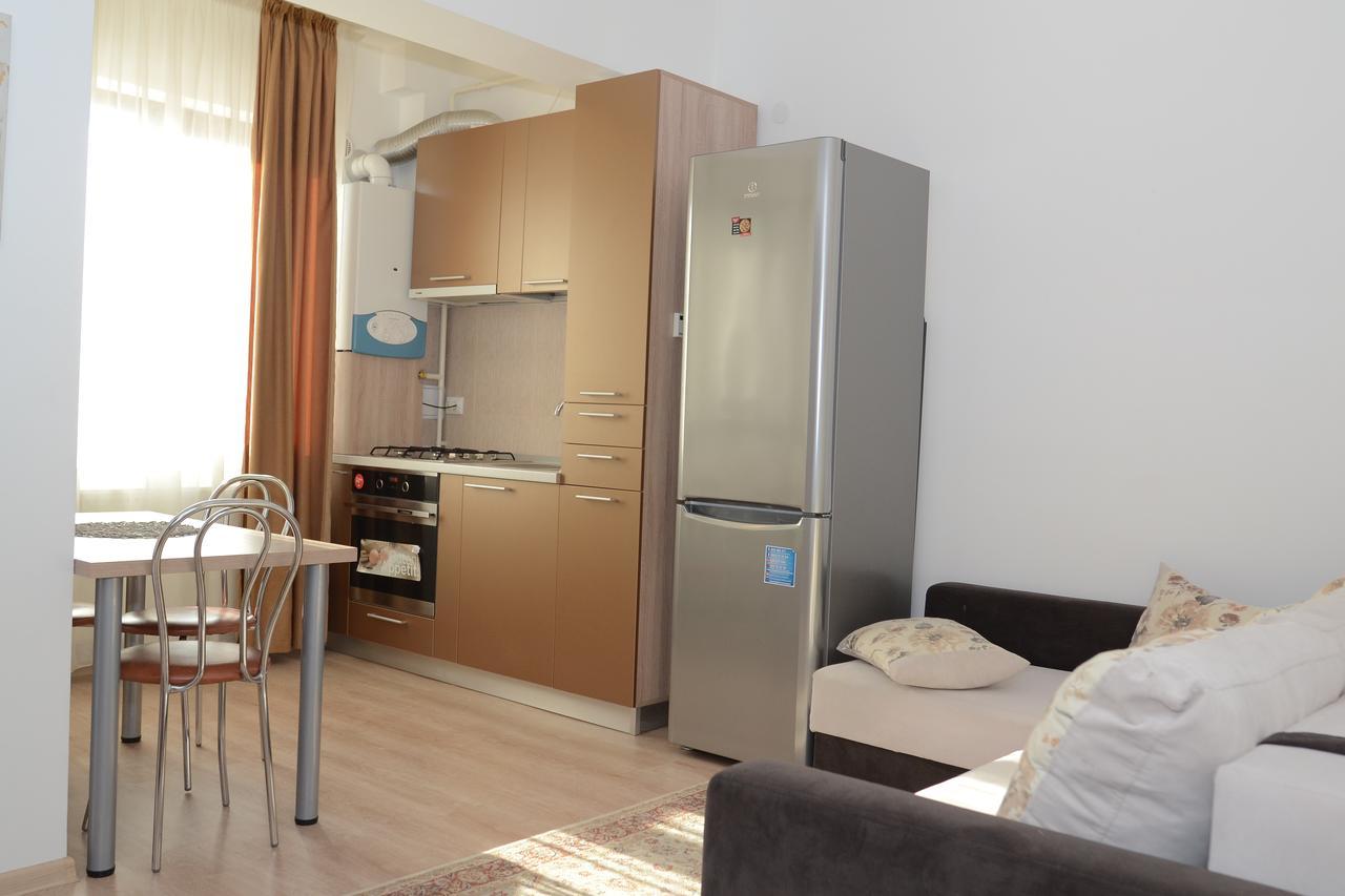 Cozy Apartments - City Center Iasi Exterior foto