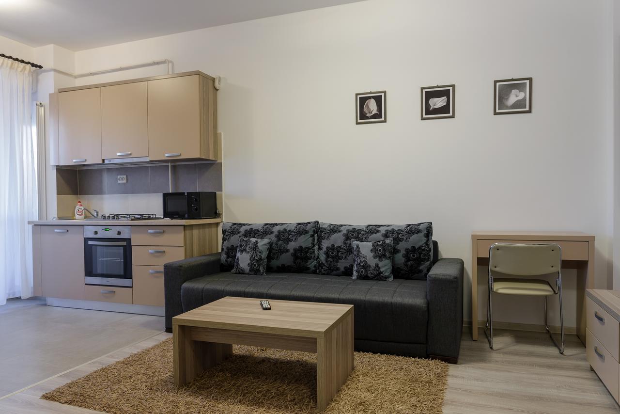 Cozy Apartments - City Center Iasi Exterior foto